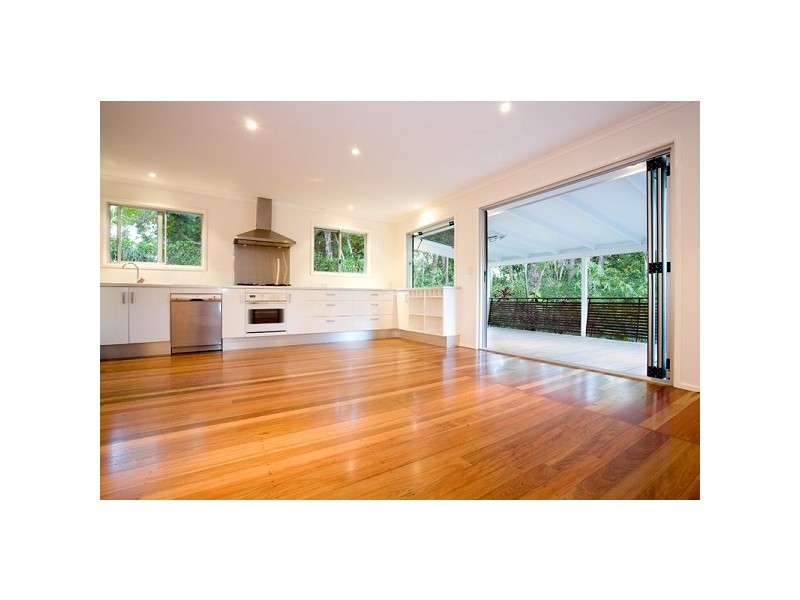 4 Duke St, Sunshine Beach QLD 4567