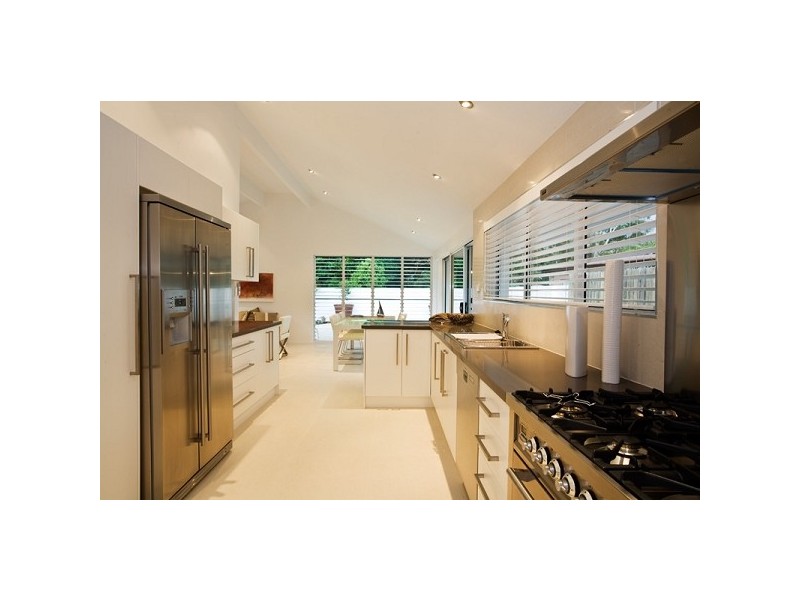 2 Witta Circle, Noosa Heads QLD 4567