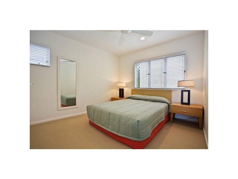 12/1 Selene St, Sunrise Beach QLD 4567