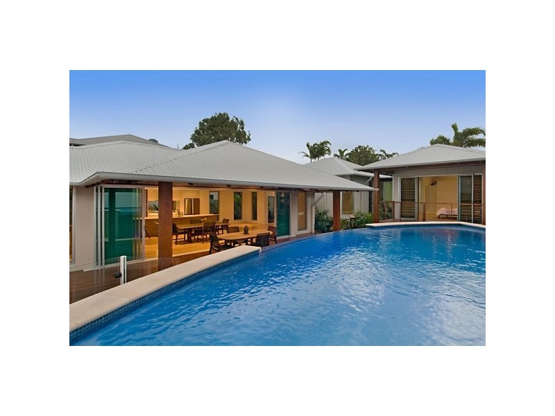 16 Treasure Cove, Noosa Heads QLD 4567