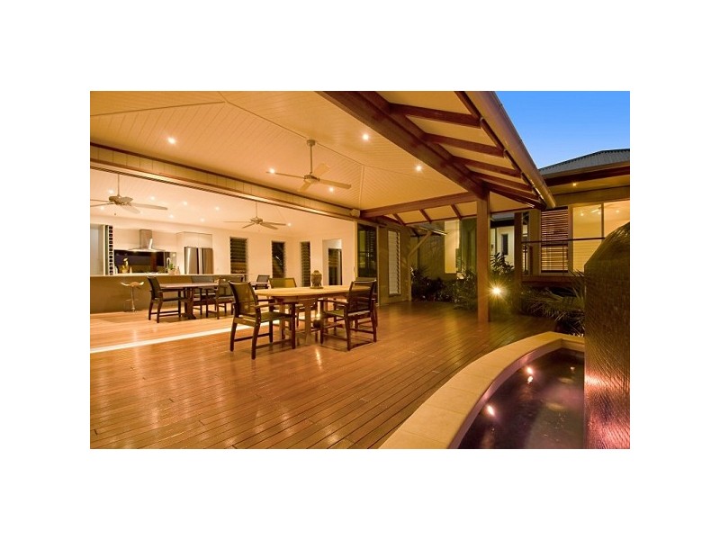 16 Treasure Cove, Noosa Heads QLD 4567