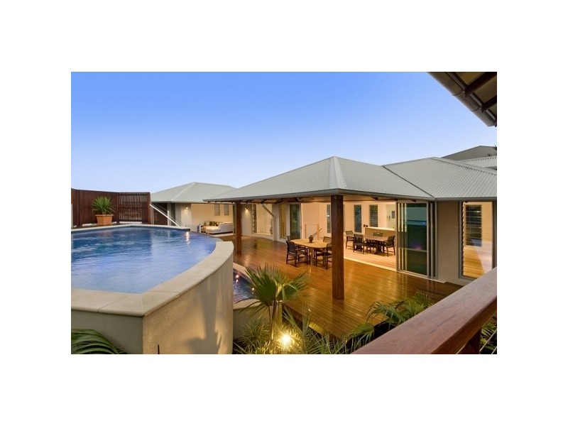 16 Treasure Cove, Noosa Heads QLD 4567