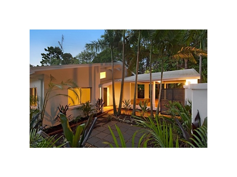 6 Dwyer St, Sunshine Beach QLD 4567