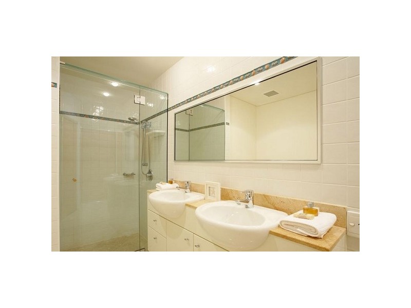 1/31 Noosa Dr, Noosa Heads QLD 4567