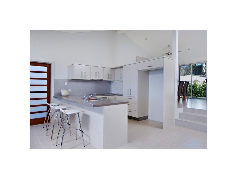 34 Netherby Rise, Sunrise Beach QLD 4567