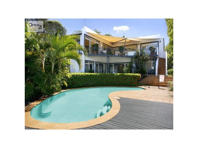 15 Webb Rd, Sunshine Beach QLD 4567