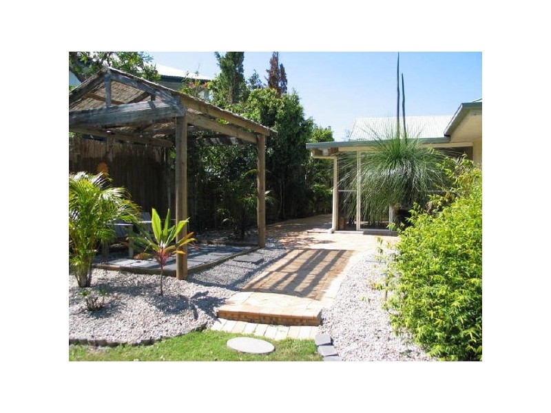 Sunrise Beach QLD 4567