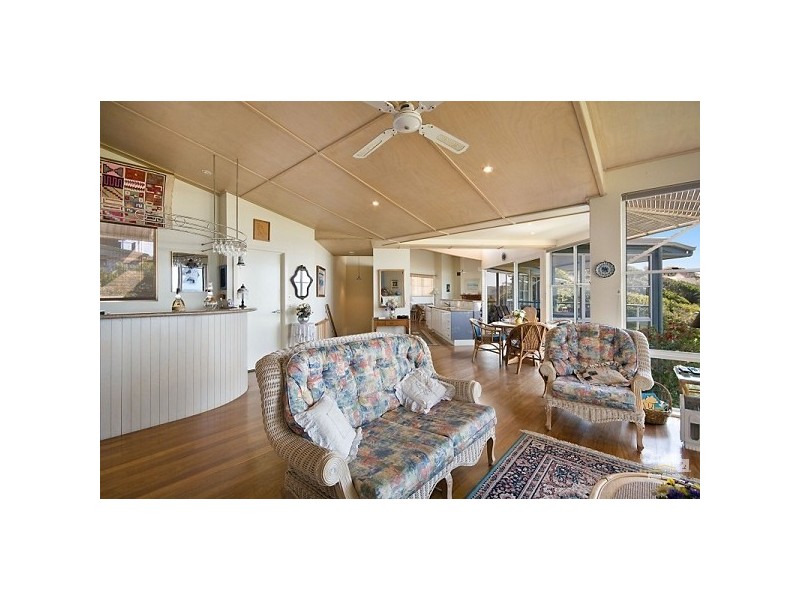 27 Ross Cres, Sunshine Beach QLD 4567