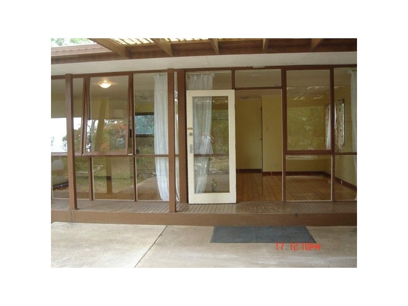 12 Kyloe Street, Kingston QLD 4114