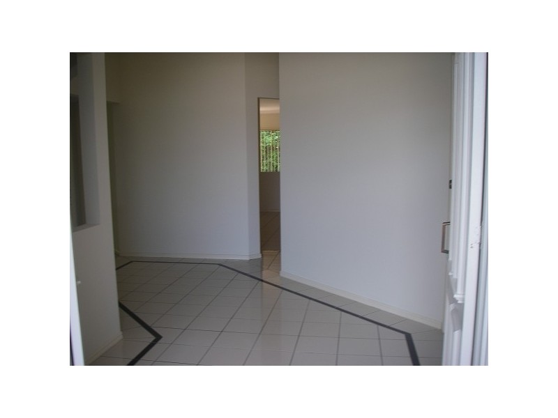 17 Glenview Court, Underwood QLD 4119