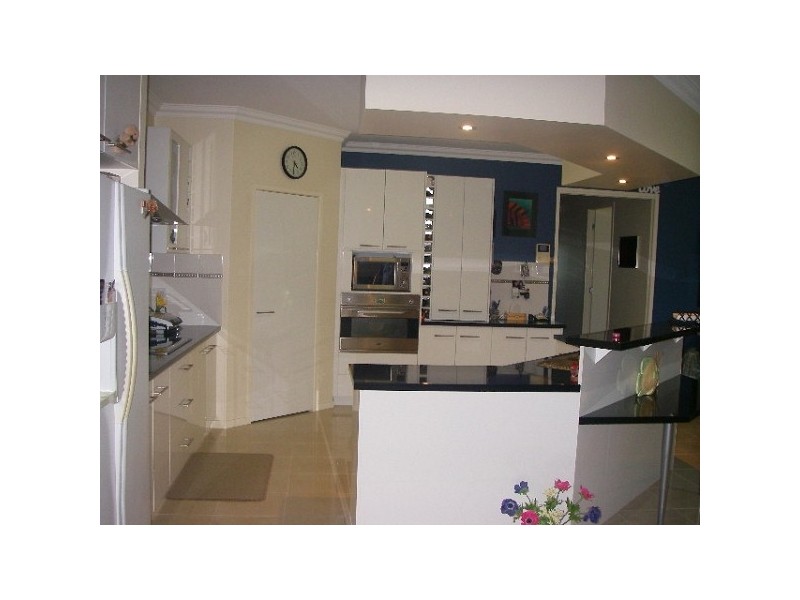12 Breezeway Court, Kuraby QLD 4112
