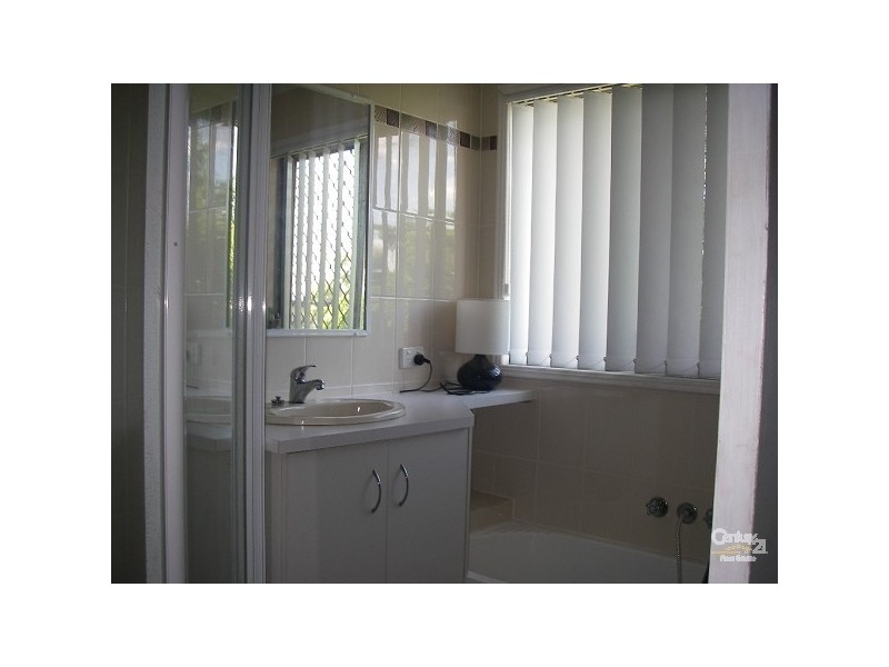 50 Ashton Street, Kingston QLD 4114