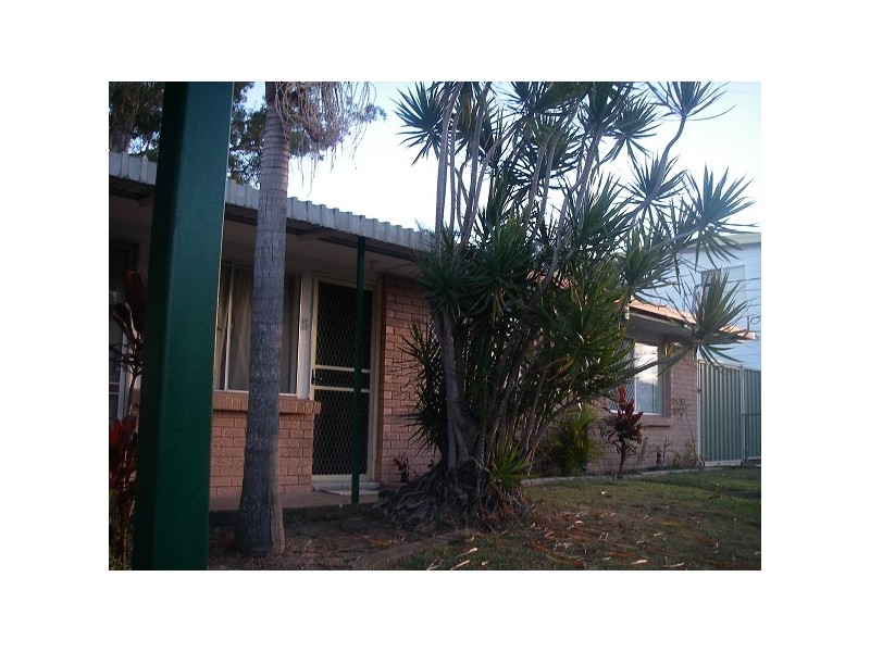 8 Trevor Street, Kingston QLD 4114
