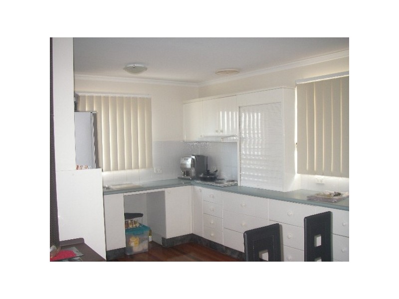 26 Wootton Cr, Springwood QLD 4127