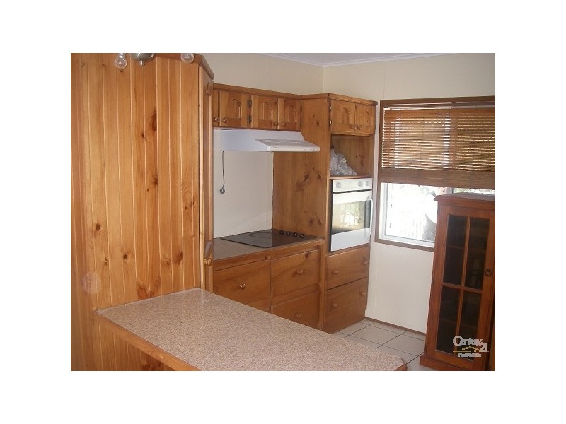 80 Mayes Avenue, Kingston QLD 4114