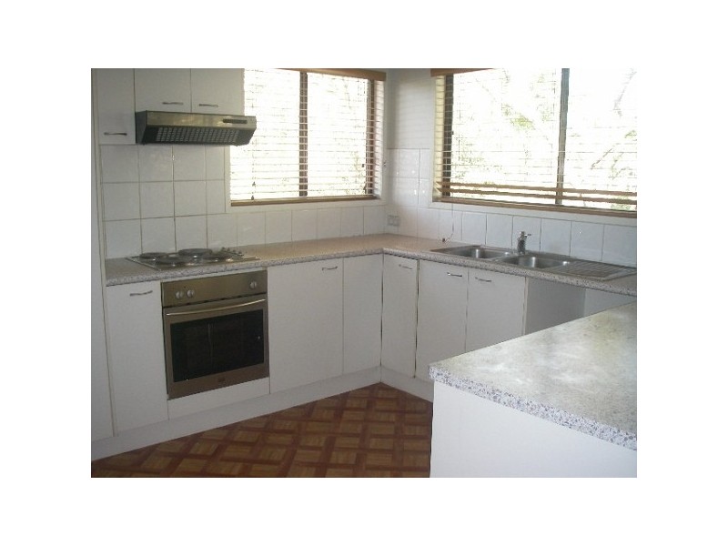 7 Hope Street, Kingston QLD 4114