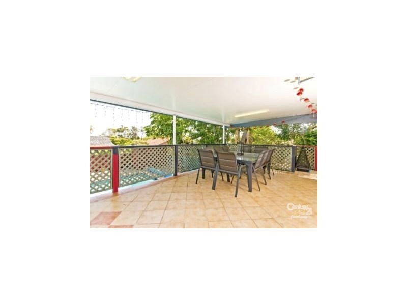 43 Westmoreland Blvd, Springwood QLD 4127
