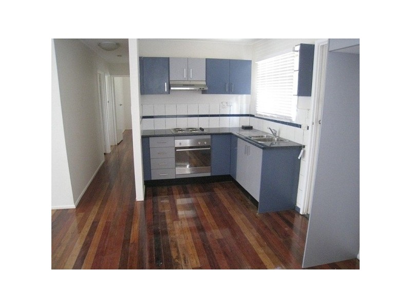 10 Claverton Street, Woodridge QLD 4114