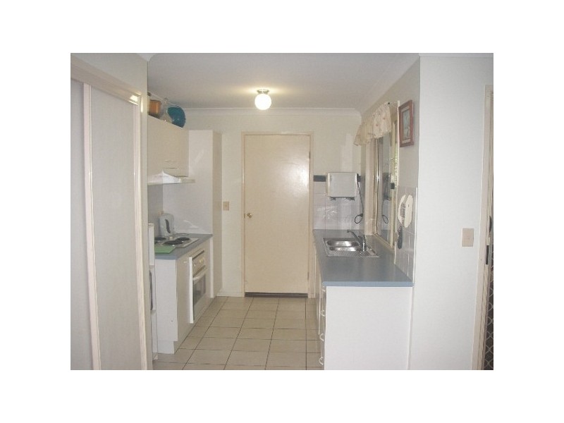 12 Greenlaw Place, Eight Mile Plains QLD 4113