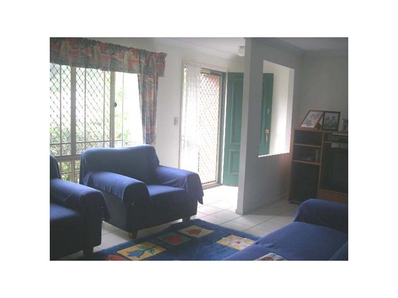 12 Greenlaw Place, Eight Mile Plains QLD 4113