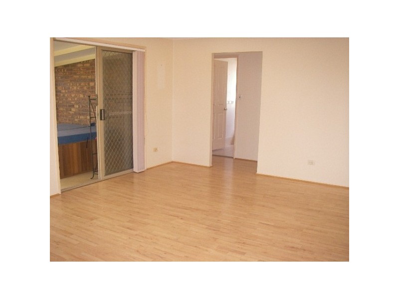 16 La Grange Court, Shailer Park QLD 4128