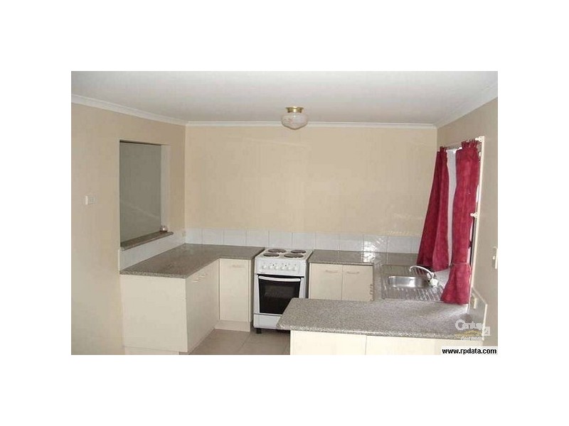 18/120 Queens Road, Kingston QLD 4114