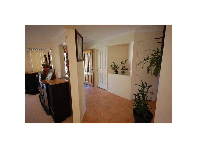 54 Hilliards Park Drive, Wellington Point QLD 4160