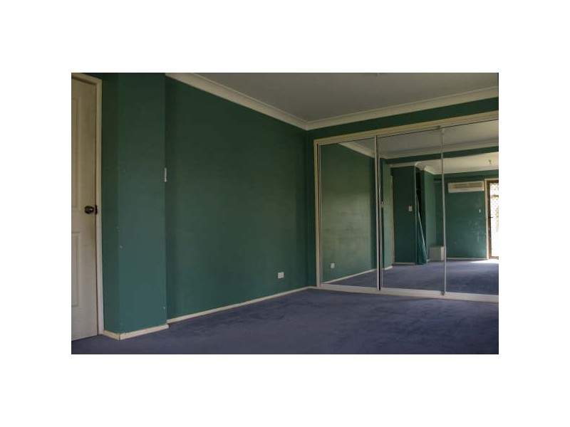 11 Ashvale Street, Kingston QLD 4114