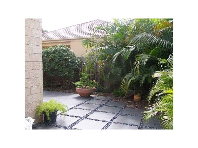 17 Simpson Way, Forest Lake QLD 4078