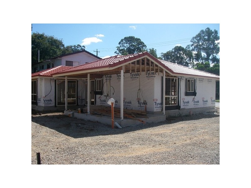 2/47 Queens Road, Kingston QLD 4114