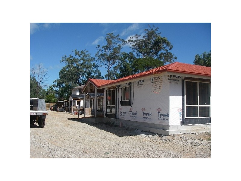 2/47 Queens Road, Kingston QLD 4114