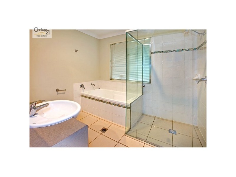 28 Winifred Street, Kuraby QLD 4112