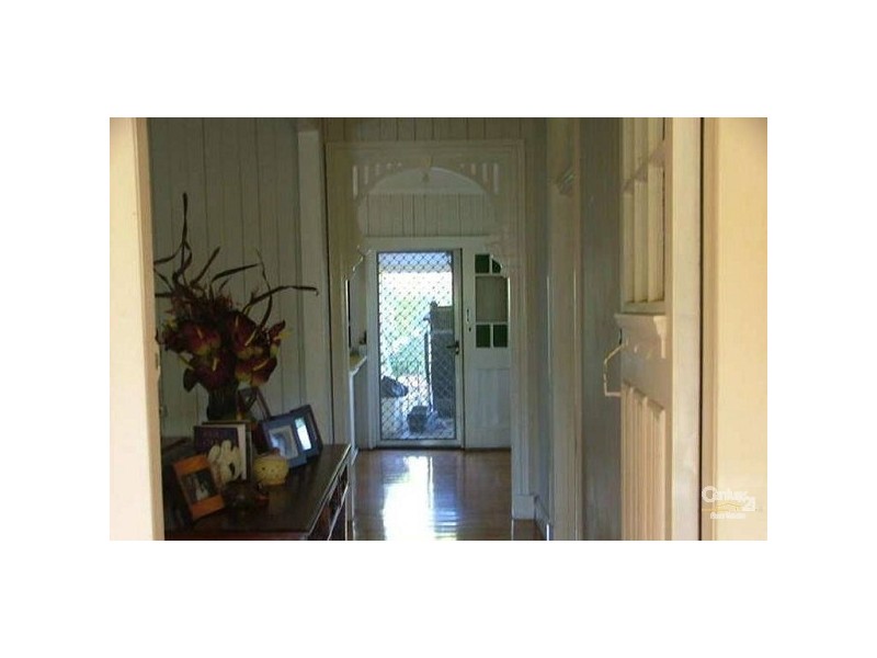 16 Lily Street, Salisbury QLD 4107