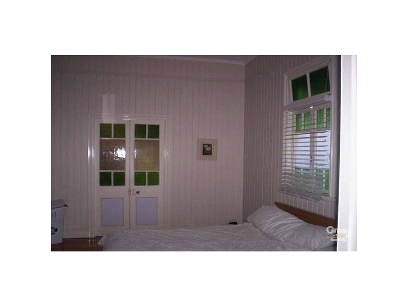 16 Lily Street, Salisbury QLD 4107