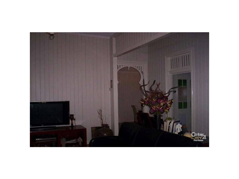 16 Lily Street, Salisbury QLD 4107