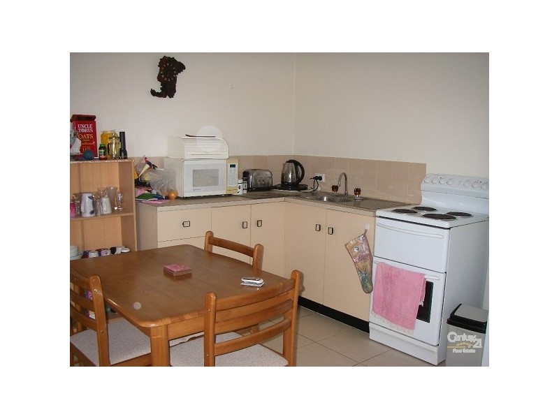 4/24 Albert Street, Eagleby QLD 4207