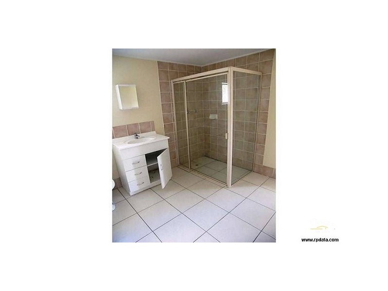 10 Woody Avenue, Kingston QLD 4114