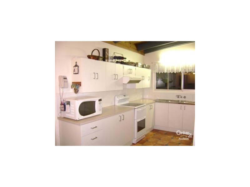 4 Lynelle Street, Marsden QLD 4132