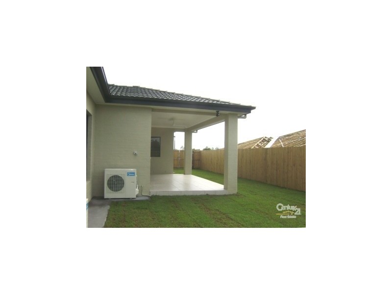 6 Primula Drive, Regents Park QLD 4118