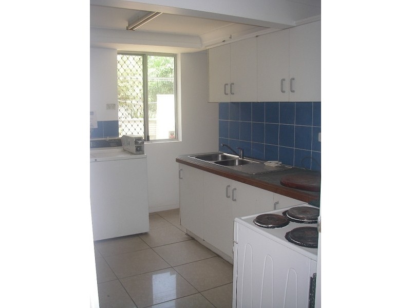 2 Simon Street, Underwood QLD 4119