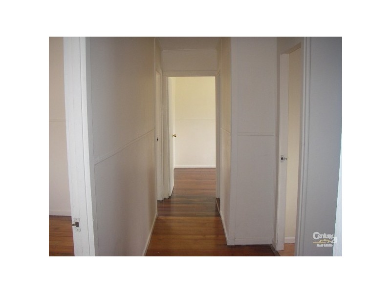 9 Stubbs Road, Woodridge QLD 4114