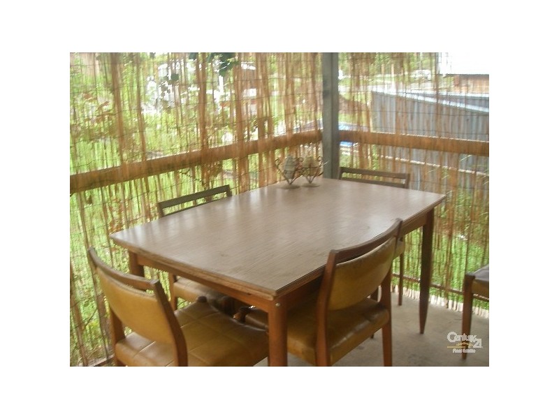 17 Eridani Ave, Kingston QLD 4114