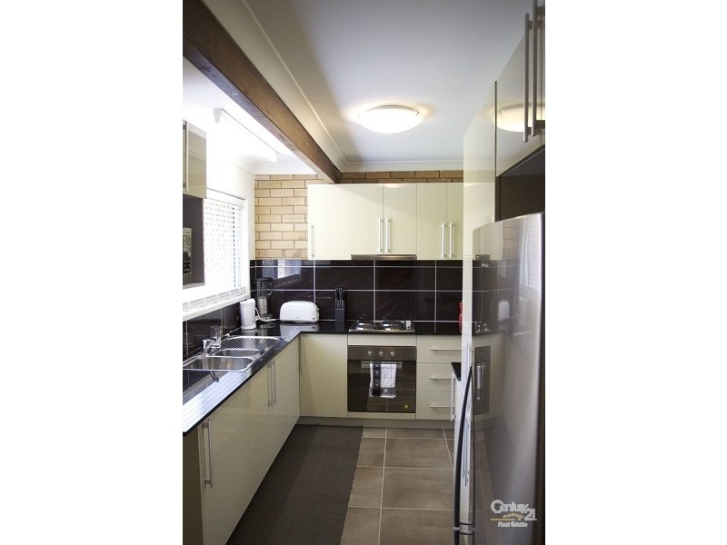 1/147 Kington Road, Woodridge QLD 4114