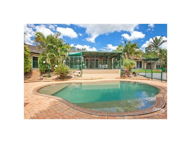 27a Ben Lomond Drive, Highland Park QLD 4211