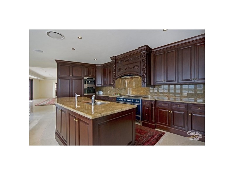 55 Knightsbridge, Paradise Point QLD 4216