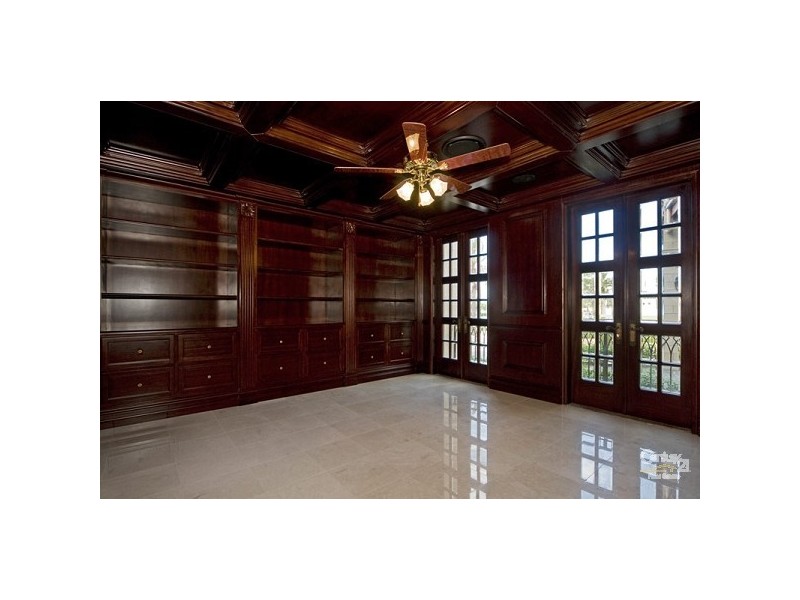 55 Knightsbridge, Paradise Point QLD 4216