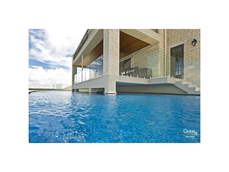 55 Knightsbridge, Paradise Point QLD 4216