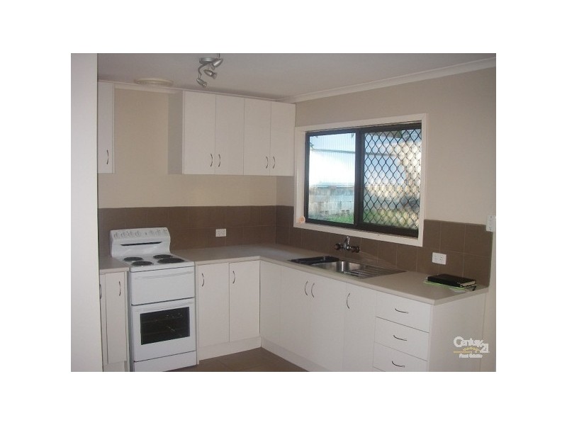 141 LYNDALE, Daisy Hill QLD 4127