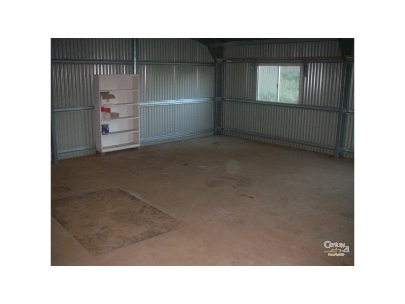 141 LYNDALE, Daisy Hill QLD 4127