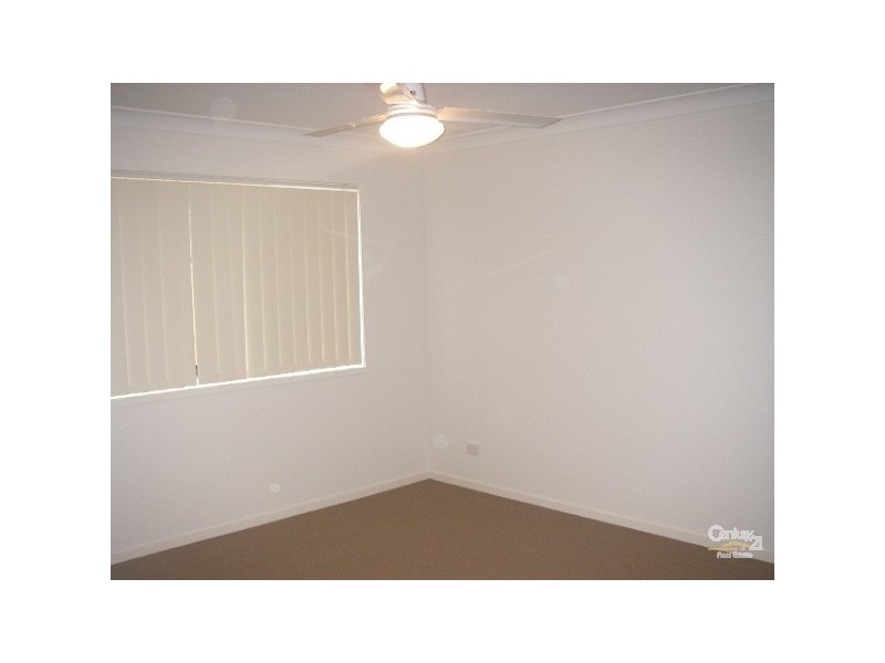 15 Benarkin Close, Waterford QLD 4133